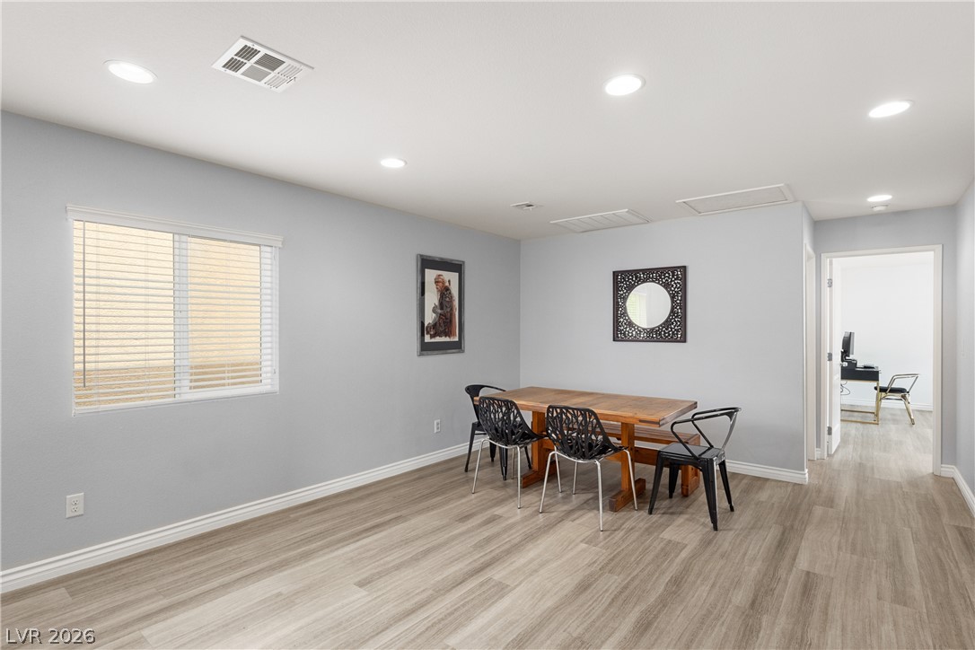 8950 Harmony Hall Avenue Property Photo 7