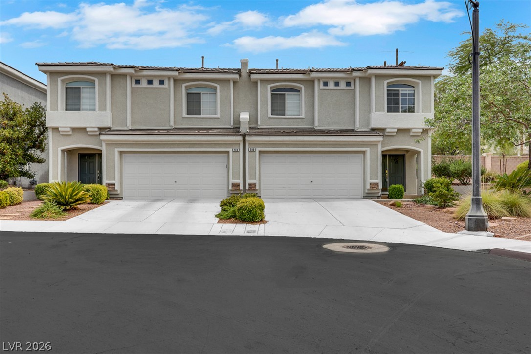290 Spectacular Street Property Photo 1