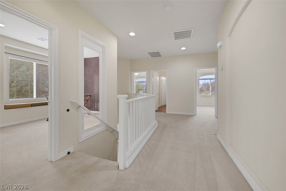 290 Spectacular Street Property Photo 10