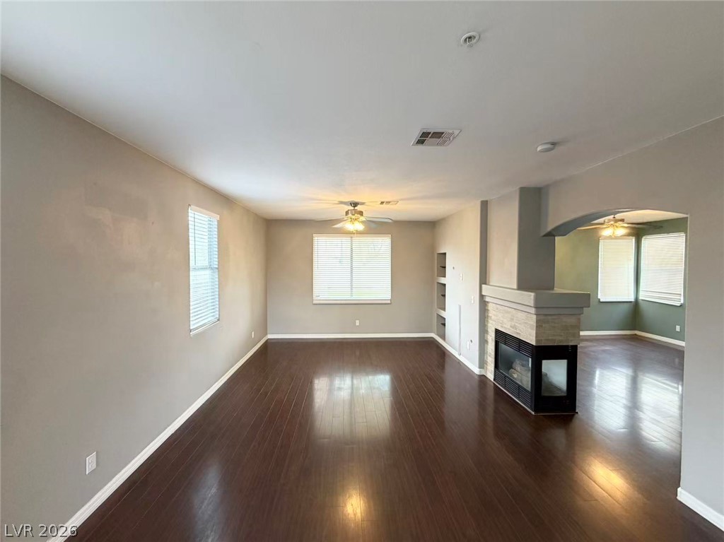8901 Square Knot Avenue Property Photo 4