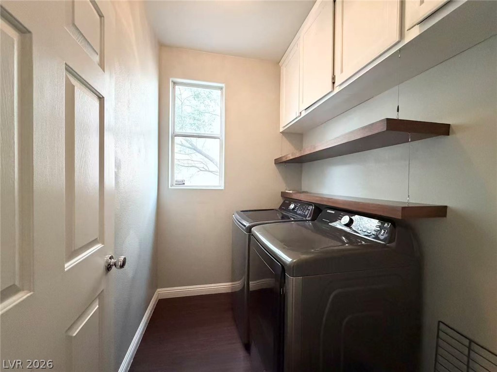 8901 Square Knot Avenue Property Photo 7