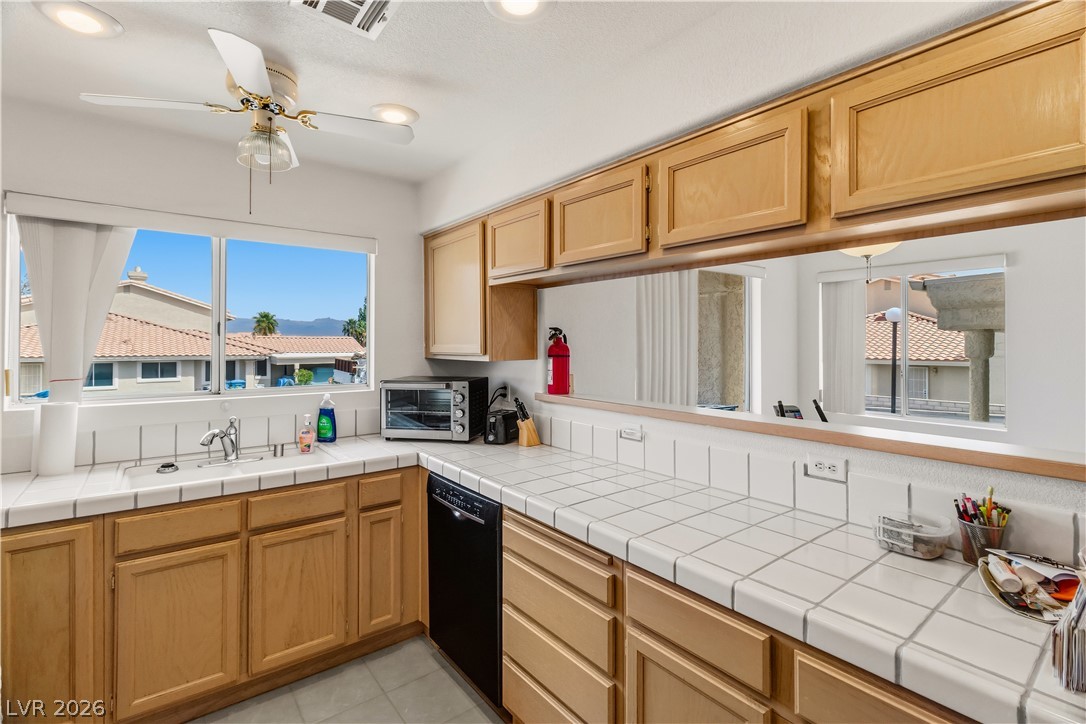 2250 Camel Mesa Drive Property Photo 32