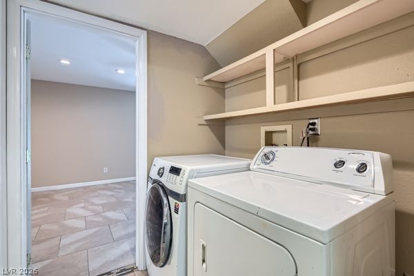 733 Strawberry Place Property Photo 21
