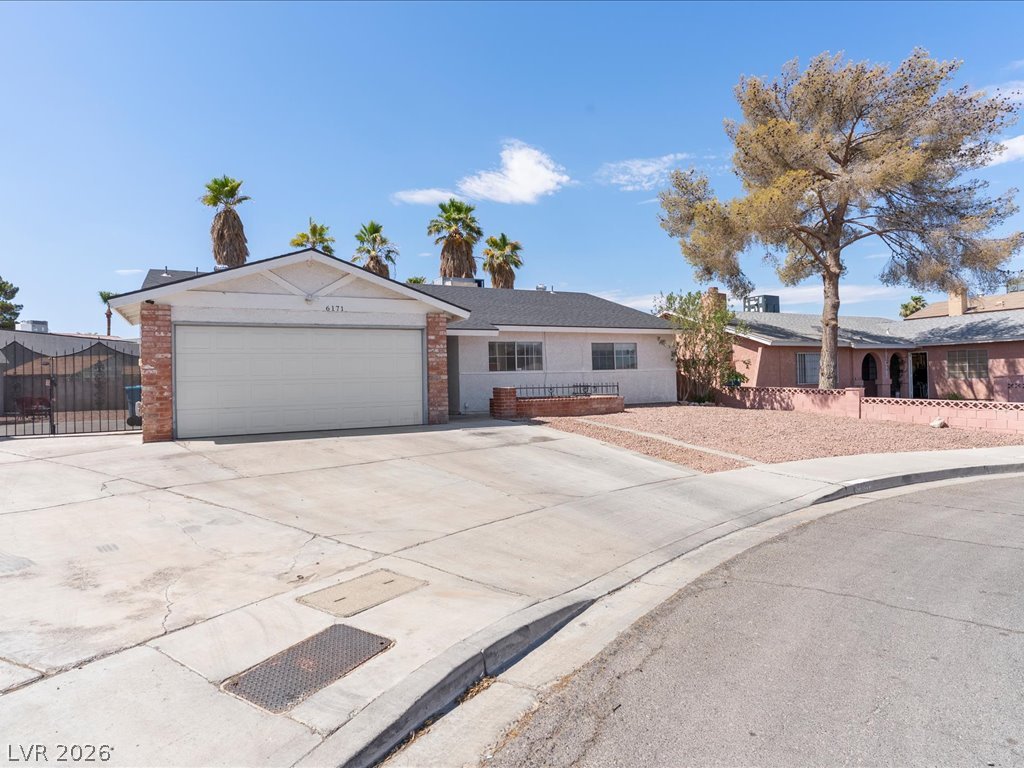 6171 Forest Park Drive Property Photo 4