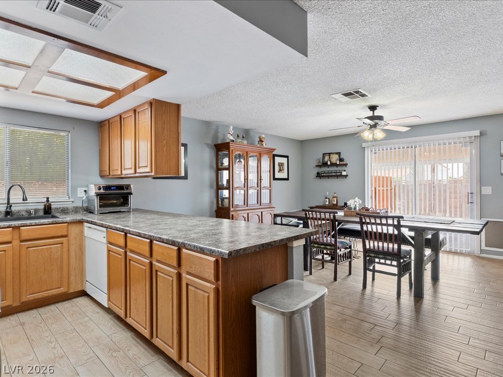6171 Forest Park Drive Property Photo 7