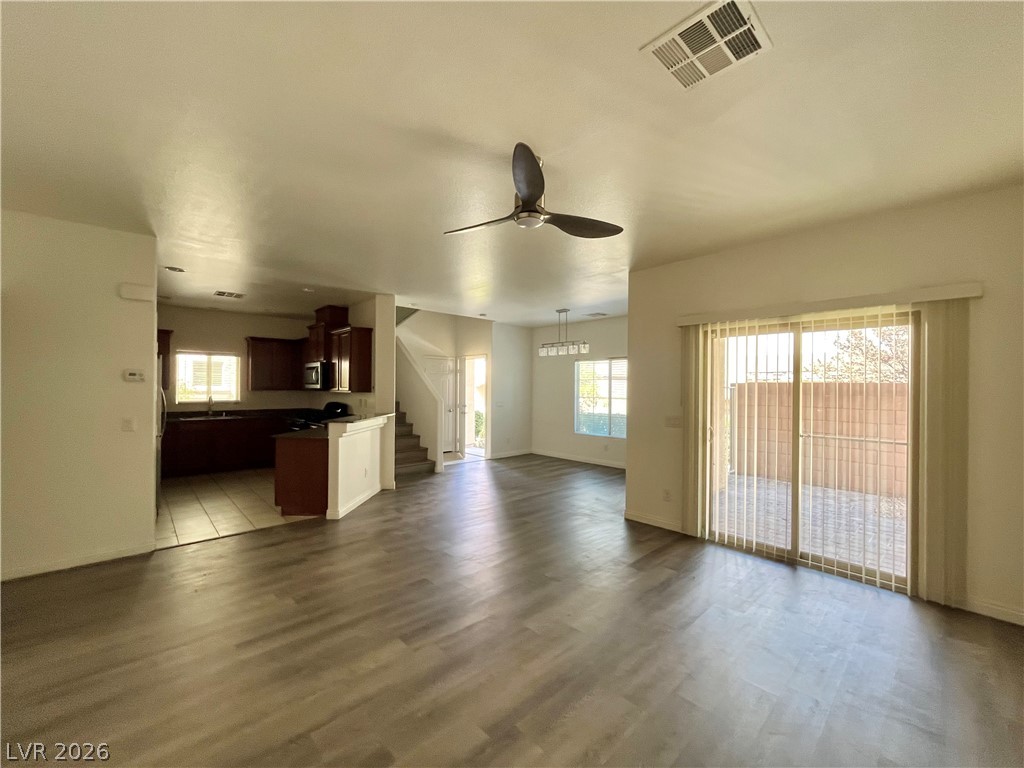 9493 Alma Ridge Avenue Property Photo 7