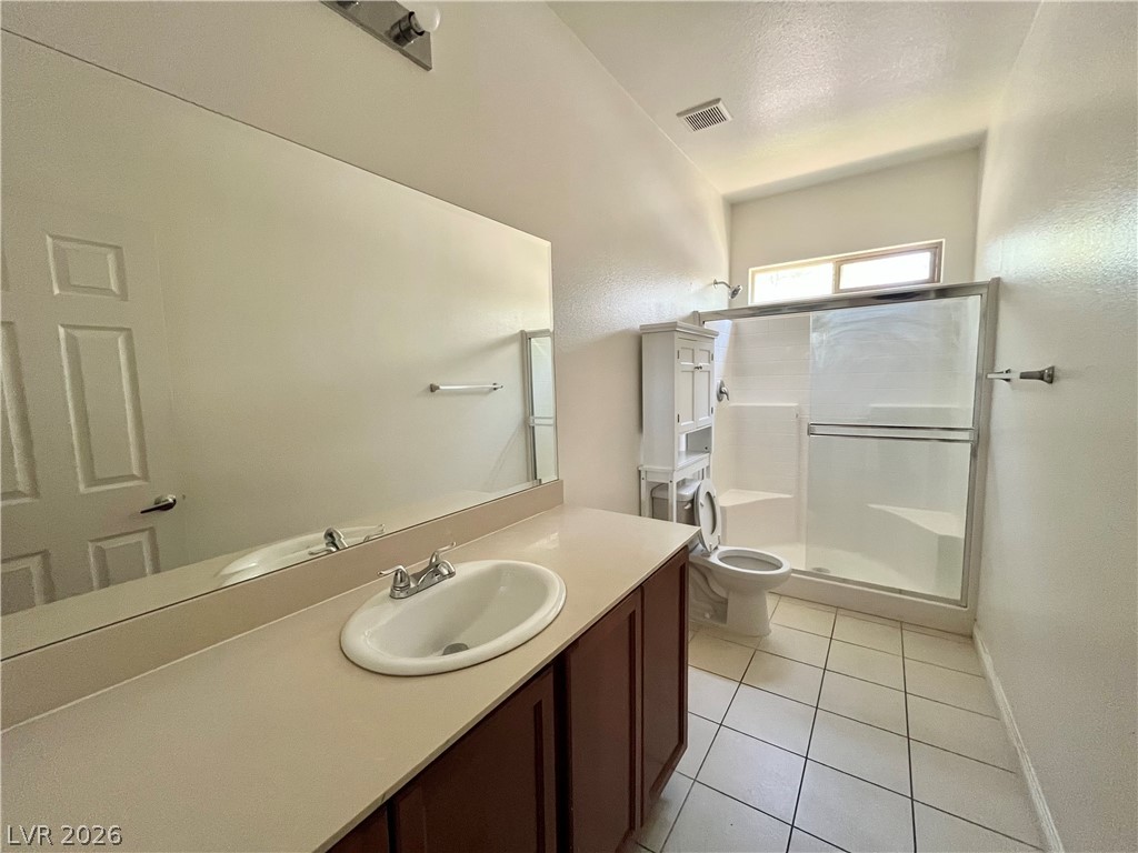 9493 Alma Ridge Avenue Property Photo 12