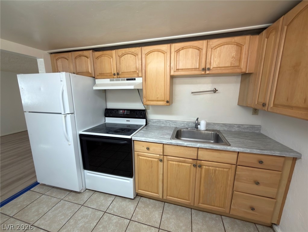 632 5th Street B Property Photo 4