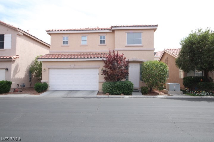 947 Whispering Grove Avenue Property Photo 2