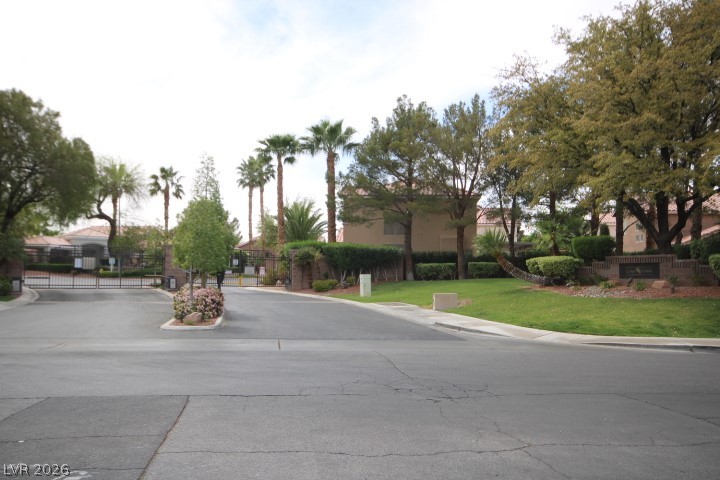 947 Whispering Grove Avenue Property Photo 3