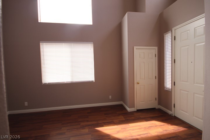 947 Whispering Grove Avenue Property Photo 7