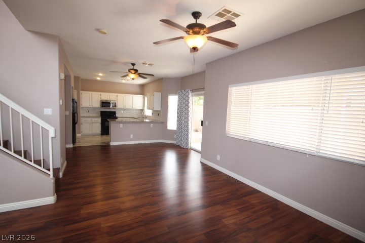 947 Whispering Grove Avenue Property Photo 14