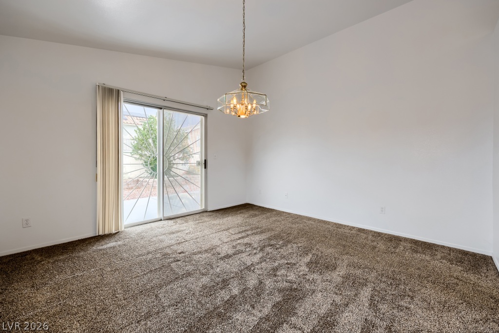 976 Skyforest Drive Property Photo 12