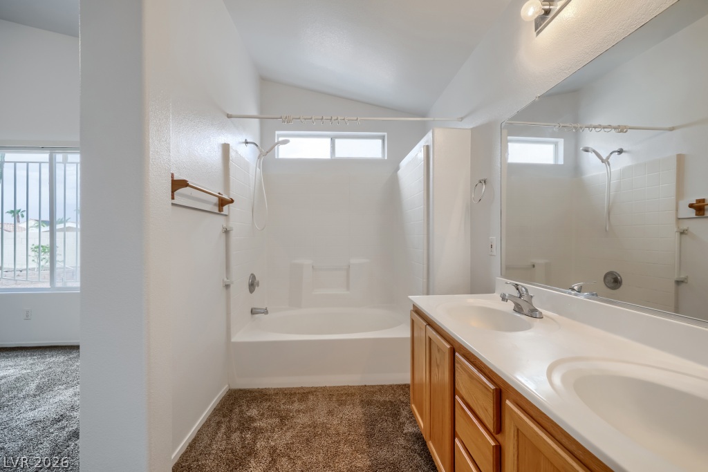 976 Skyforest Drive Property Photo 22