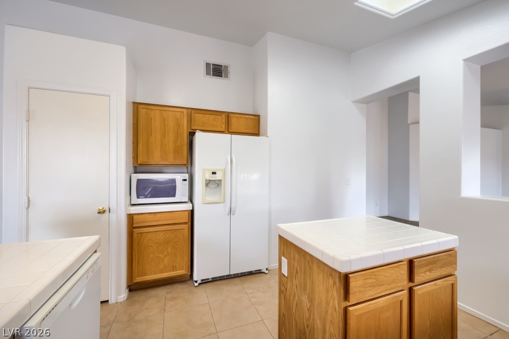 976 Skyforest Drive Property Photo 32