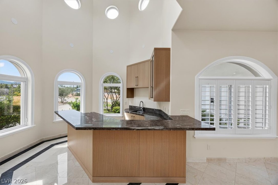 2021 South Valadez Street Property Photo 18