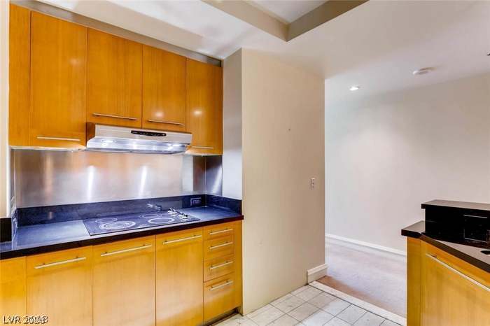 2700 Las Vegas Boulevard 803 Property Photo 4