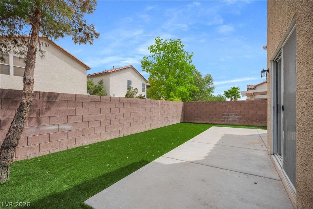 6772 Oak Mist Street Property Photo 28