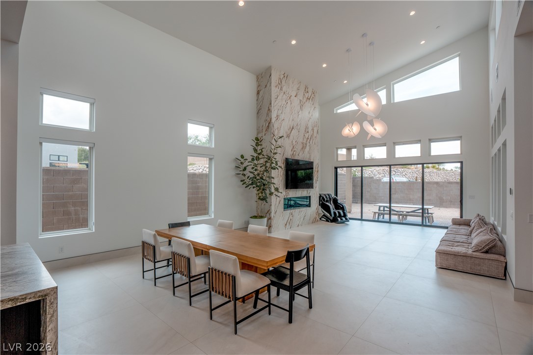 11134 Desert Heights Avenue Property Photo 17
