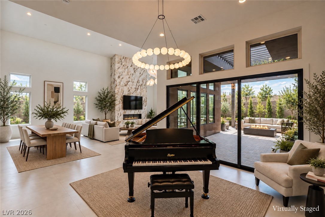 11134 Desert Heights Avenue Property Photo 18