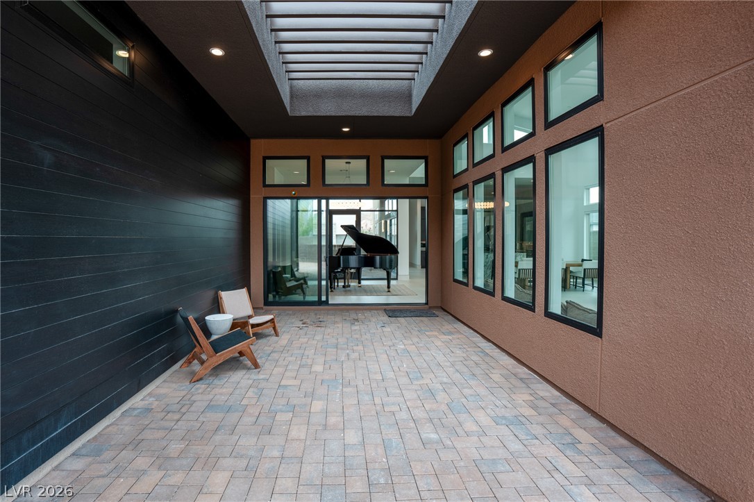 11134 Desert Heights Avenue Property Photo 40