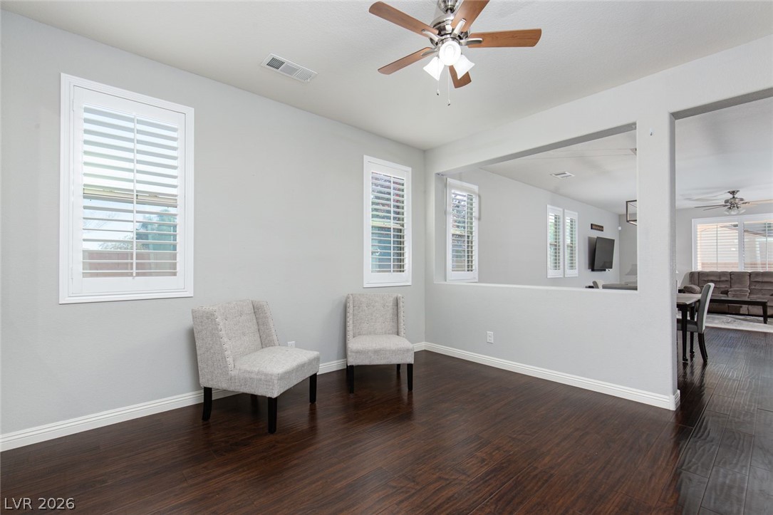 7624 Sugarloaf Peak Street Property Photo 4
