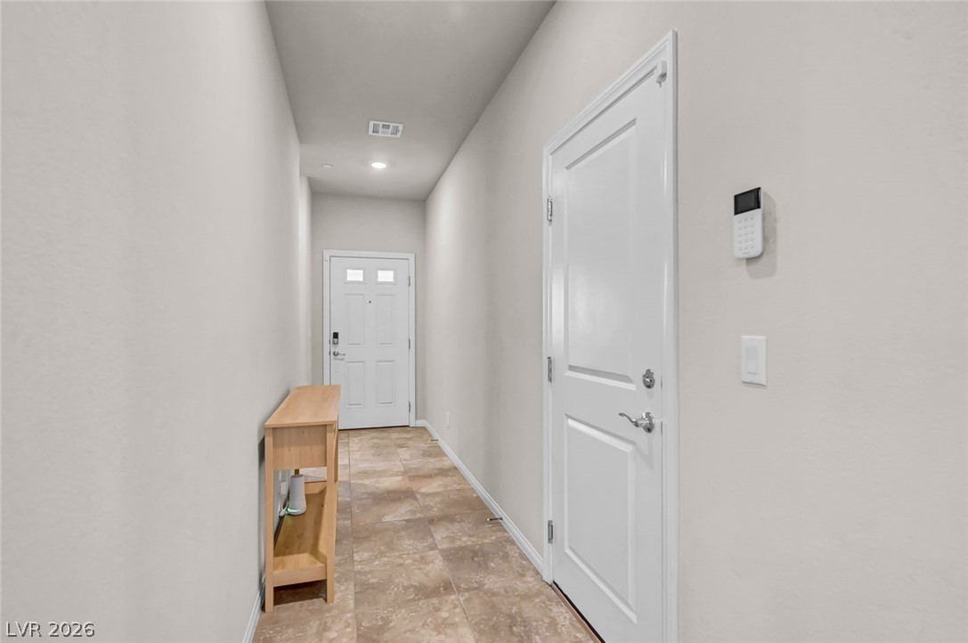 10257 Sequoia Falls Place Property Photo 31