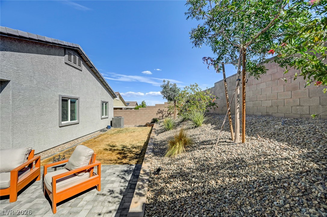 10257 Sequoia Falls Place Property Photo 46