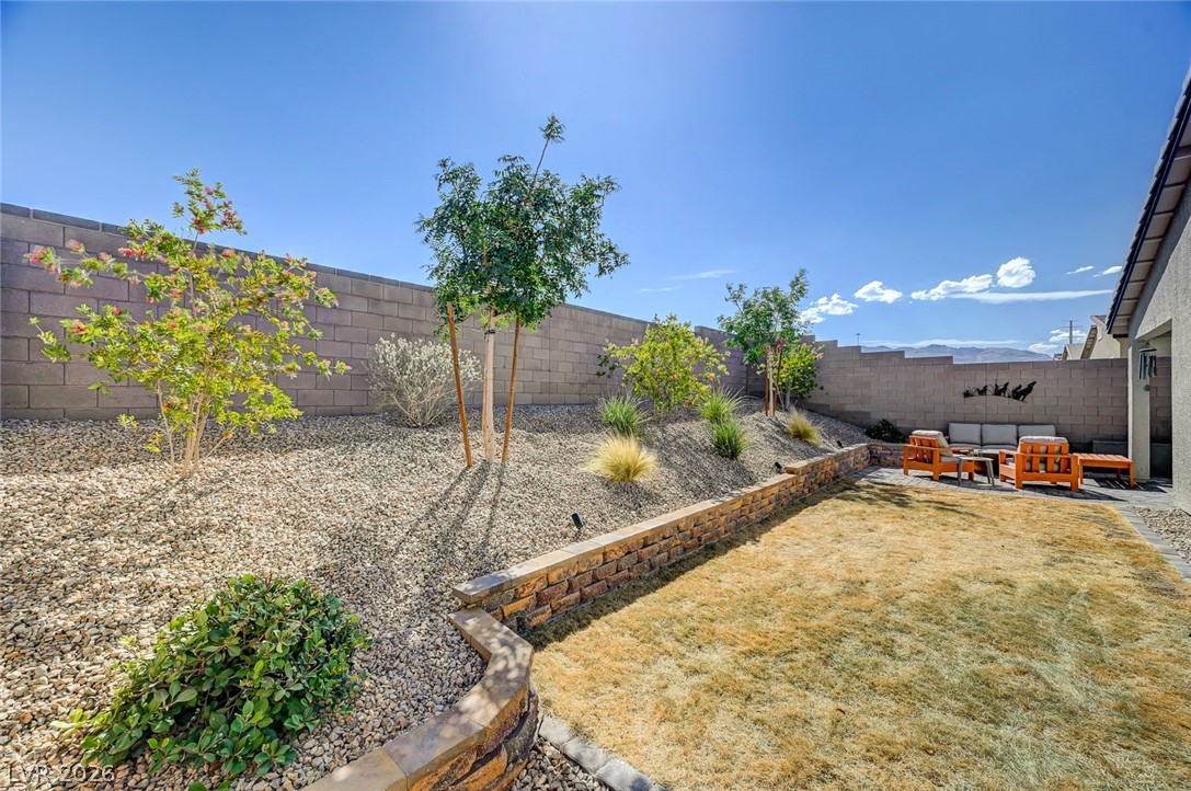 10257 Sequoia Falls Place Property Photo 47