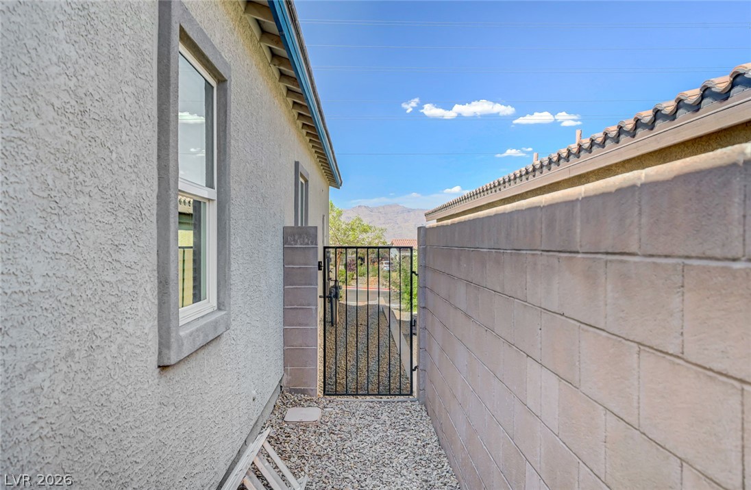 10257 Sequoia Falls Place Property Photo 53