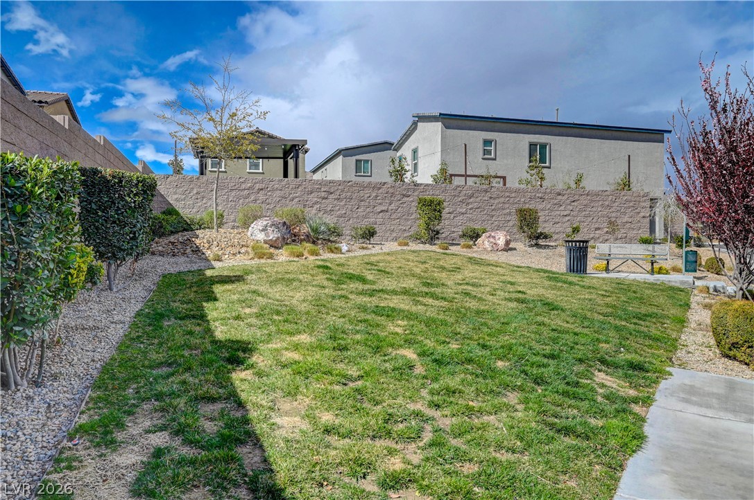 10257 Sequoia Falls Place Property Photo 60