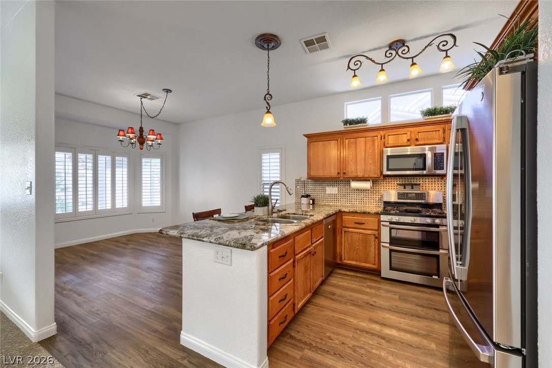 1697 Freedom Court Property Photo 4