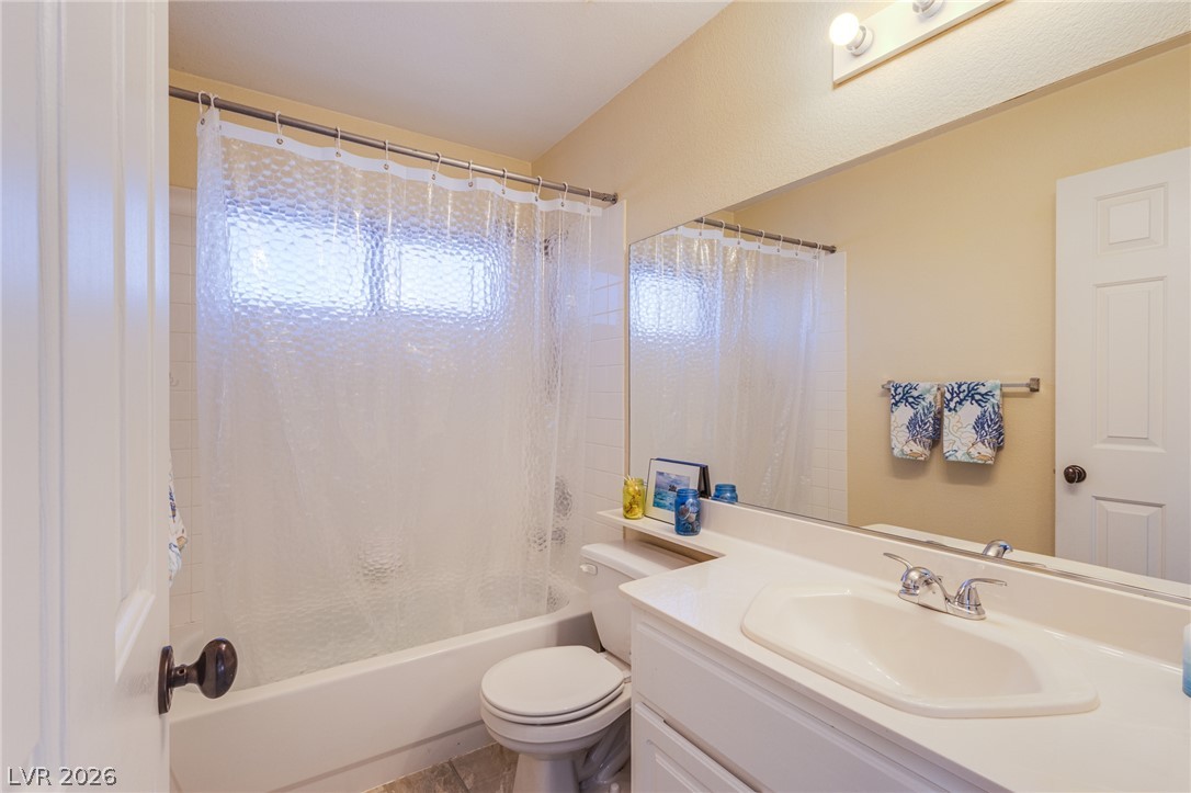 253 Camelback Ridge Avenue Property Photo 15