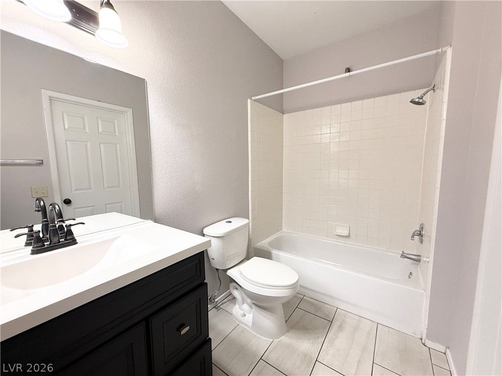 401 Pine Haven Street 206 Property Photo 11