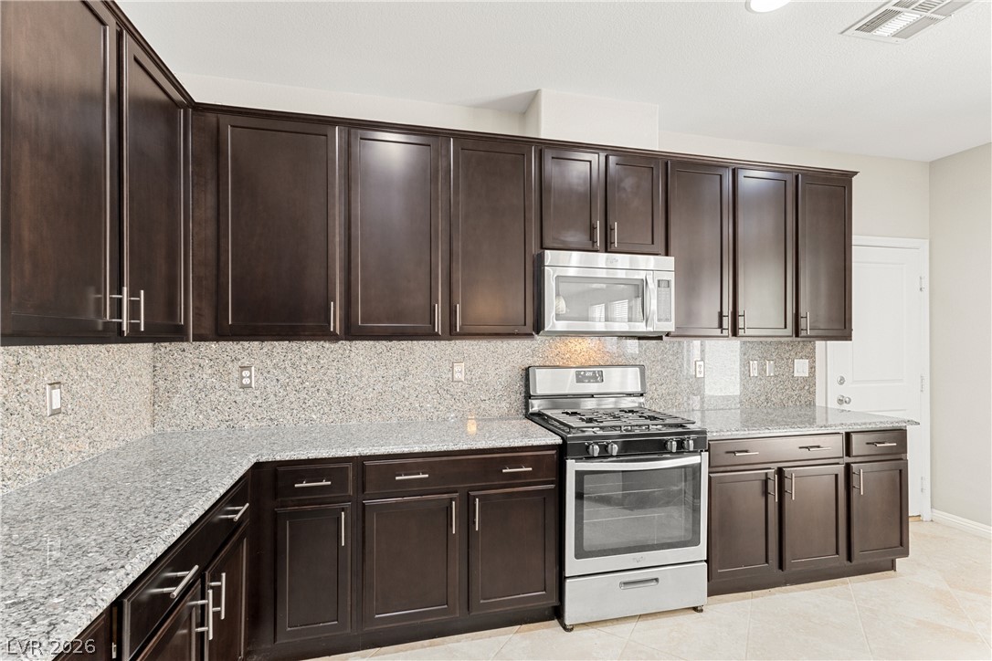 3045 Camino Rico Avenue Property Photo 10