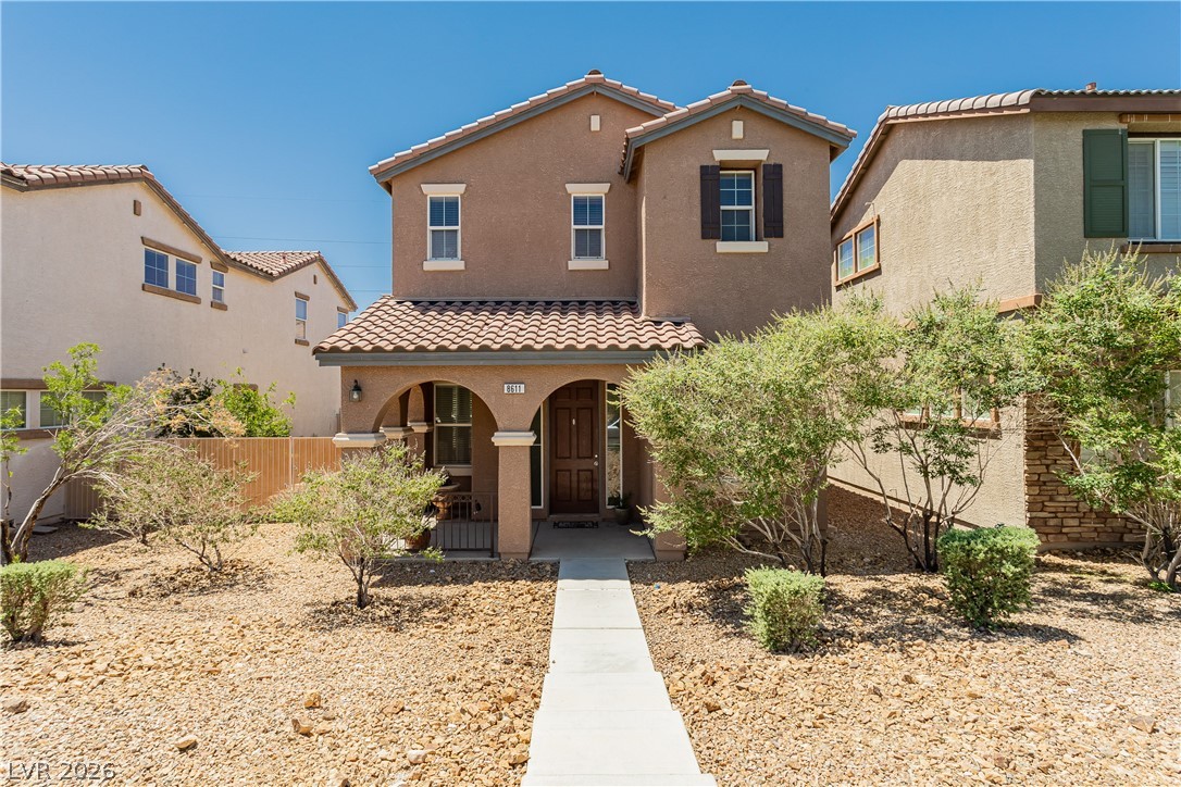 8611 Splendid Leaf Court Property Photo 1