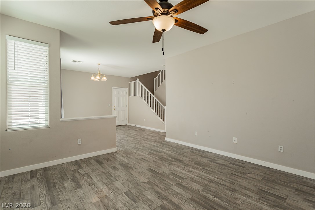 8611 Splendid Leaf Court Property Photo 8
