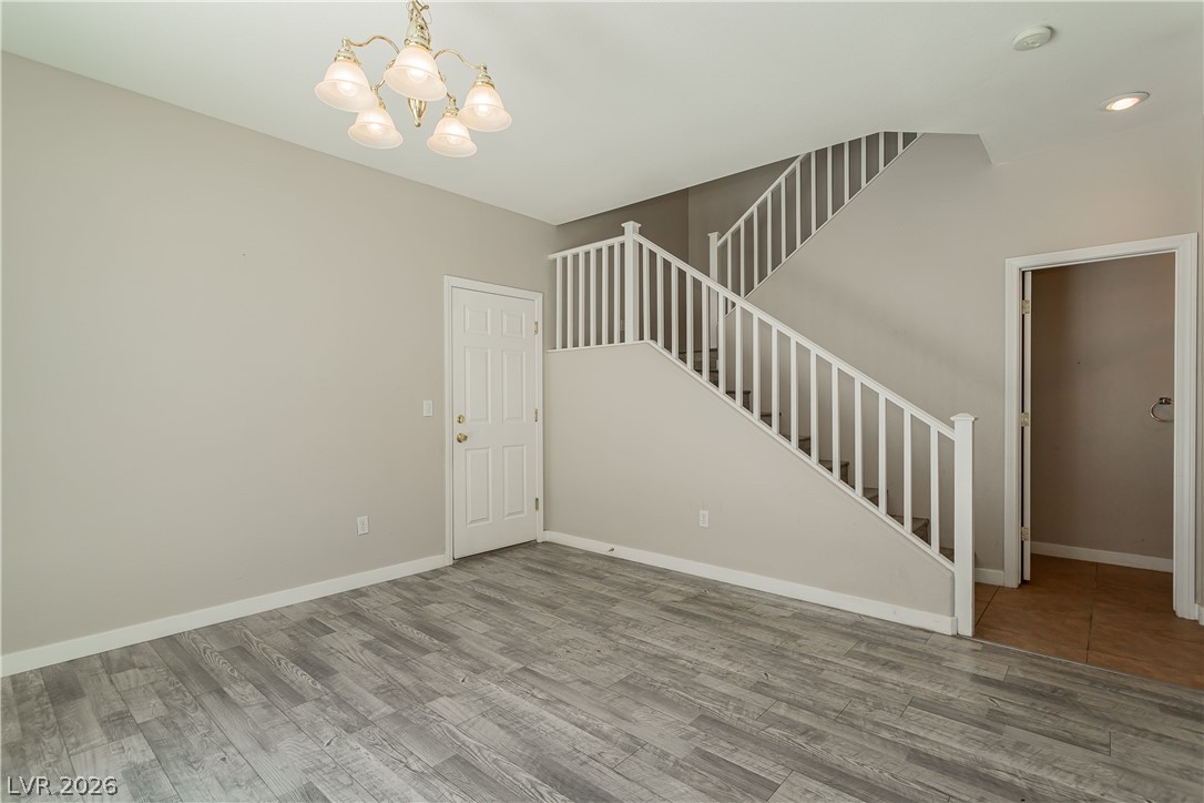 8611 Splendid Leaf Court Property Photo 14