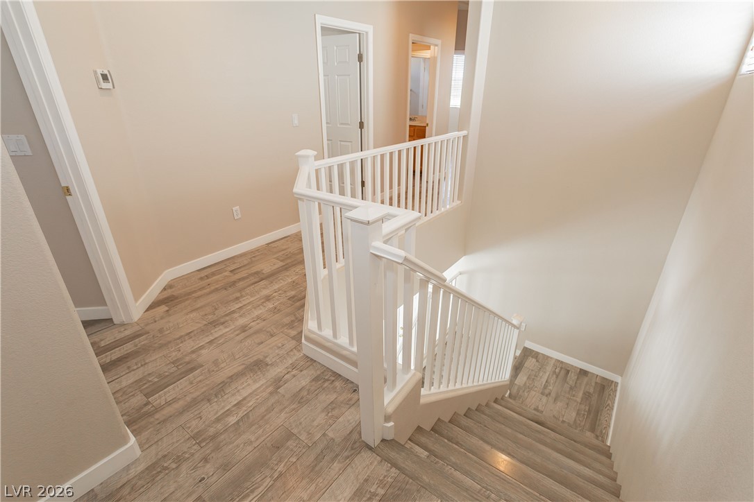 8611 Splendid Leaf Court Property Photo 29