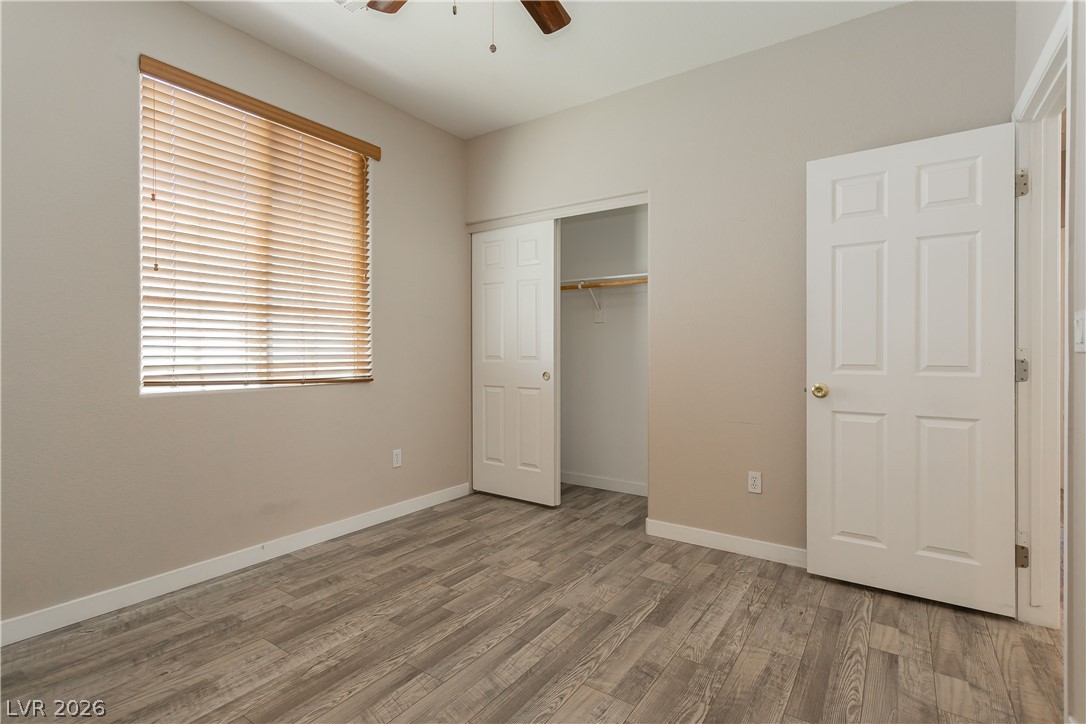 8611 Splendid Leaf Court Property Photo 32