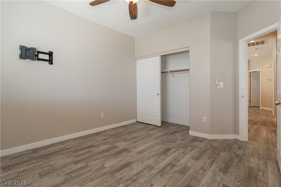 8611 Splendid Leaf Court Property Photo 38