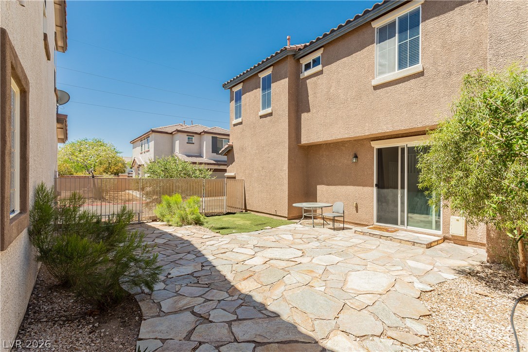 8611 Splendid Leaf Court Property Photo 41