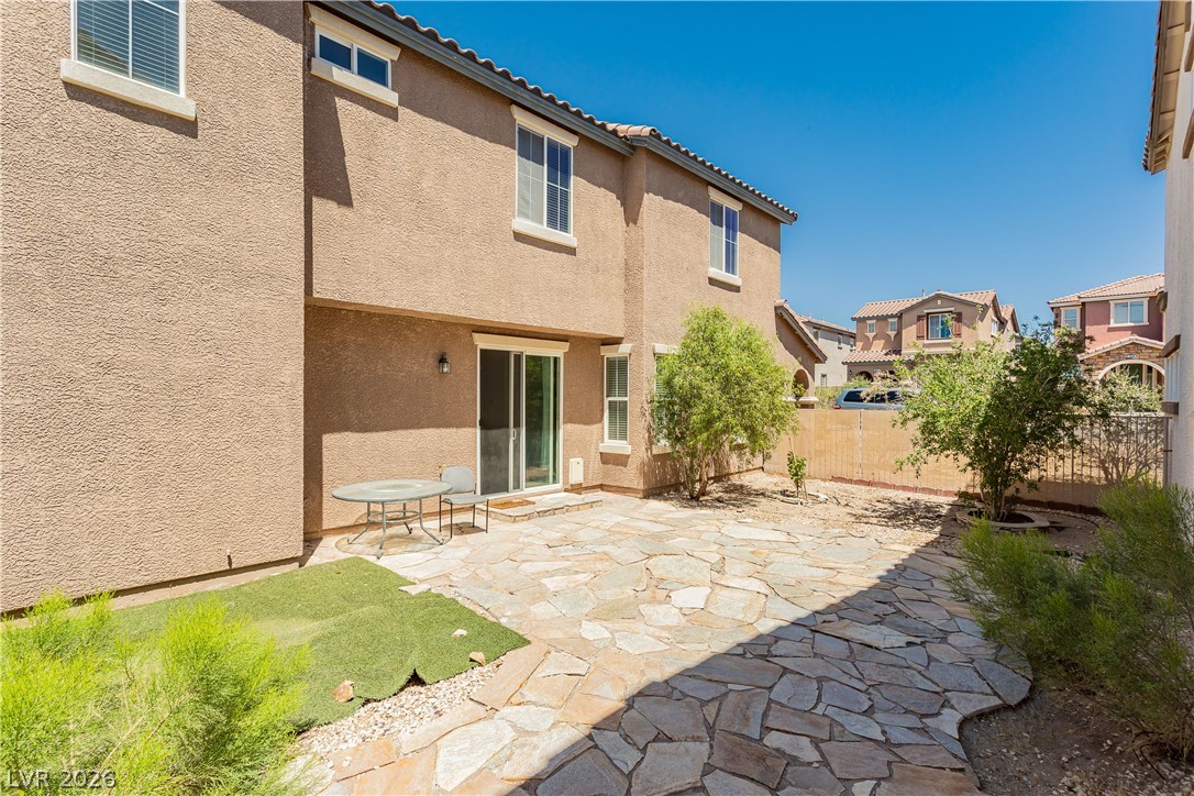 8611 Splendid Leaf Court Property Photo 43