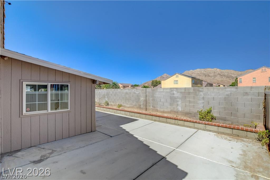 320 Searchlight Drive Property Photo 10