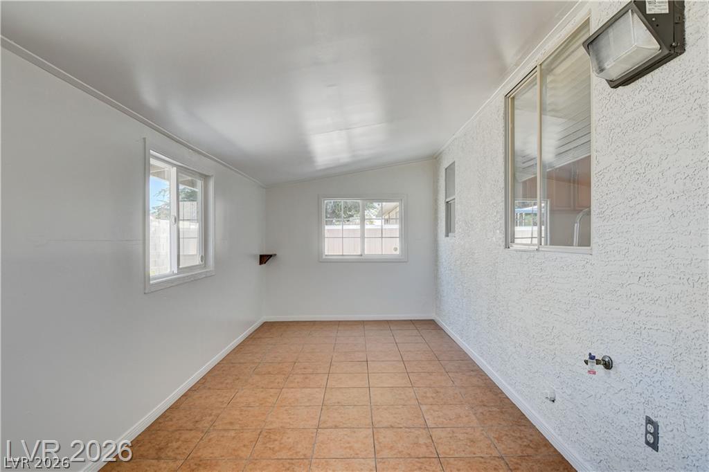 320 Searchlight Drive Property Photo 22