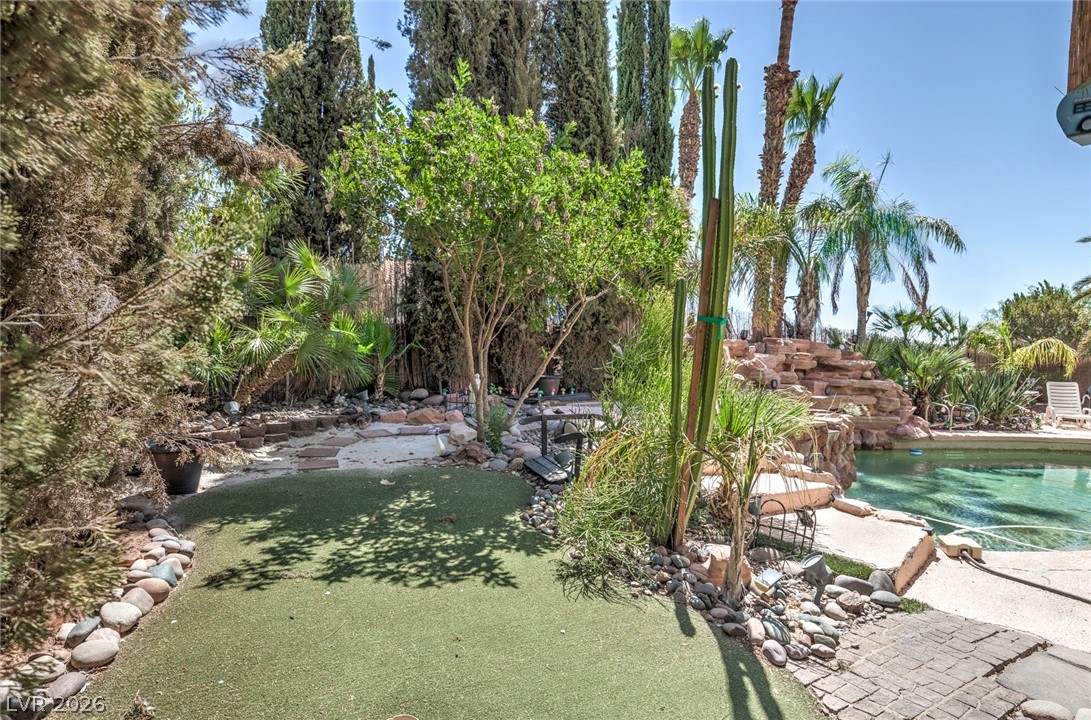 3486 Artemis Street Property Photo 5