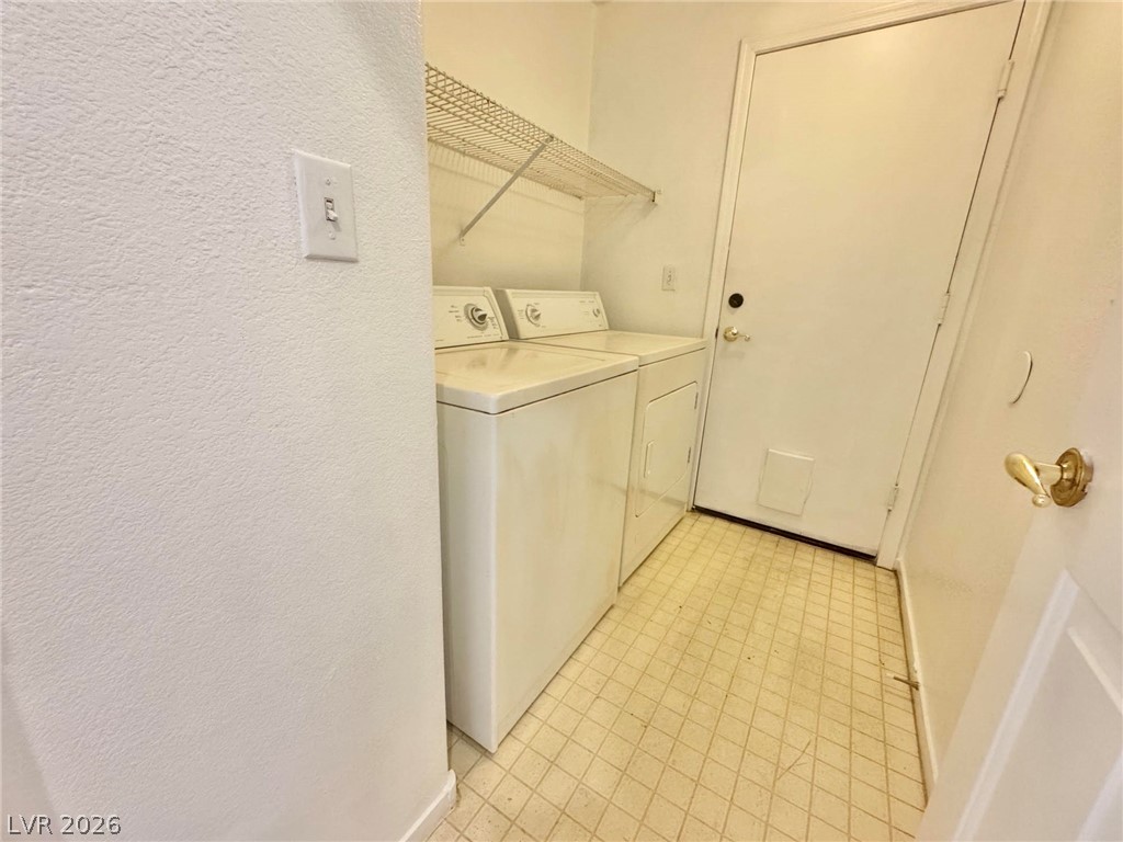 1396 Dragon Rock Drive Property Photo 7