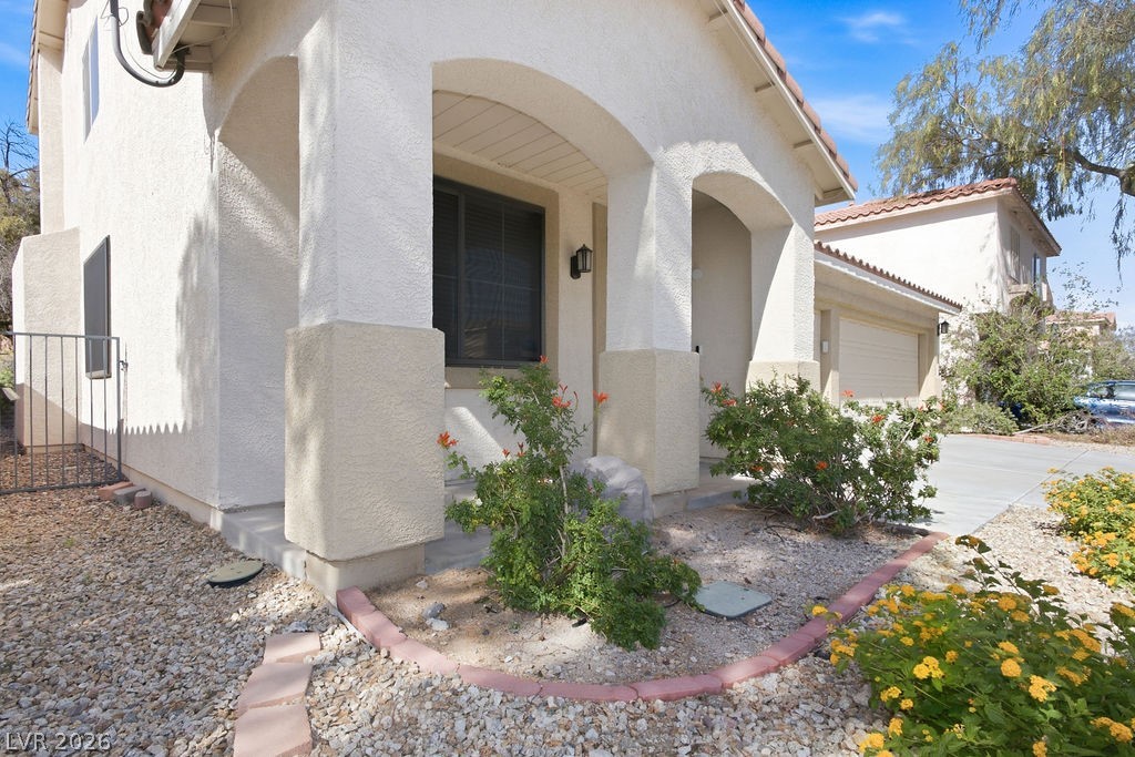 2376 Tilden Way Property Photo 4