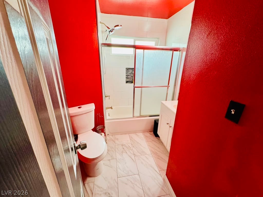 4672 Newton Drive Property Photo 13