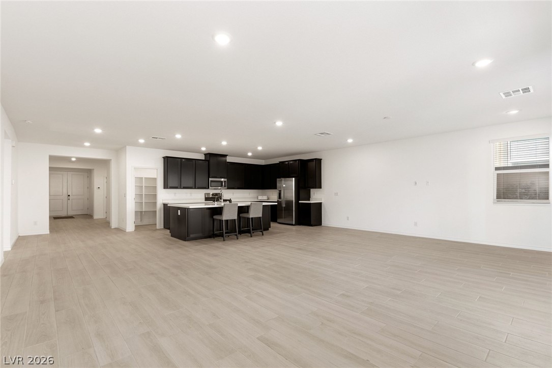9986 Joshua Foothills Street Property Photo 6